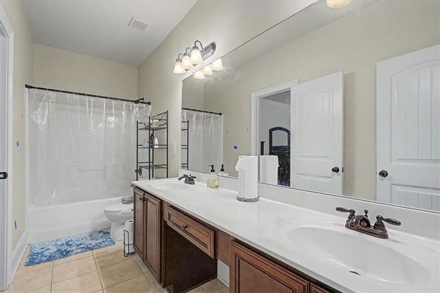 2327 Magaw Lane, Powder Springs, GA 30127