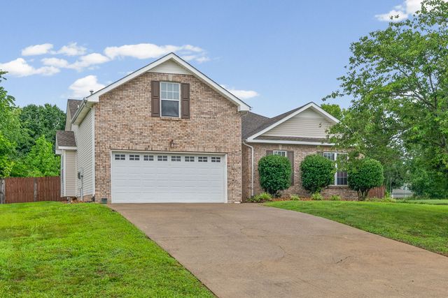 3387 Poplar Hl, Clarksville, TN 37043