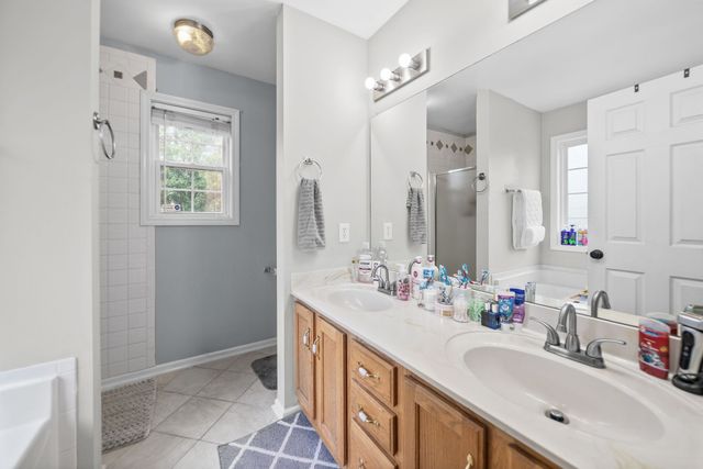 3387 Poplar Hl, Clarksville, TN 37043