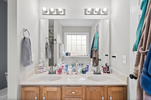 3387 Poplar Hl, Clarksville, TN 37043