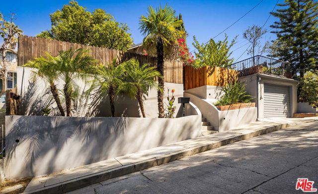 1551 Cerro Gordo Street, Los Angeles, CA 90026