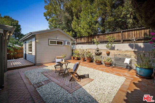 1551 Cerro Gordo Street, Los Angeles, CA 90026