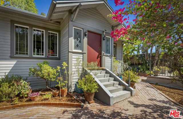 1551 Cerro Gordo Street, Los Angeles, CA 90026