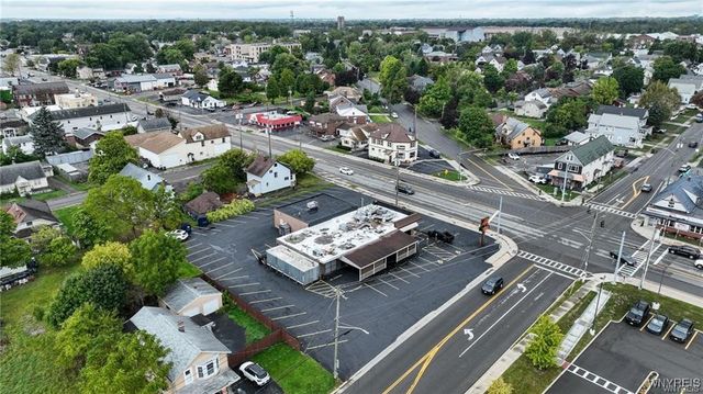 5055 Broadway, Lancaster, NY 14043