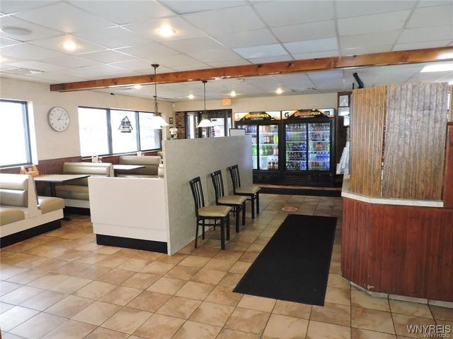 5055 Broadway, Lancaster, NY 14043