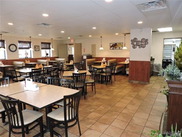 5055 Broadway, Lancaster, NY 14043