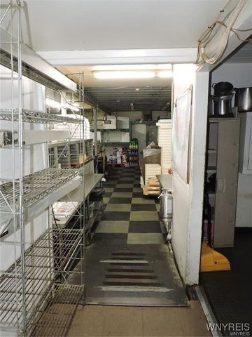 5055 Broadway, Lancaster, NY 14043