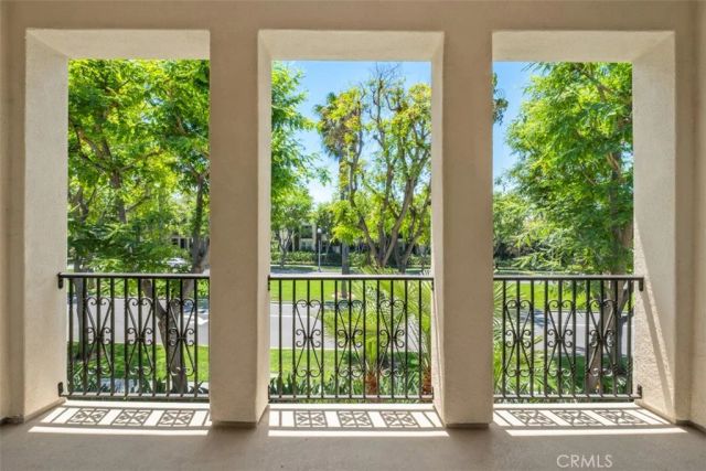 17 City Stroll, Irvine, CA 92620