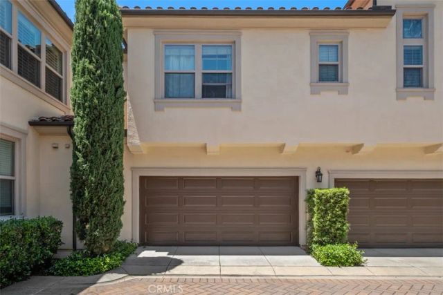 17 City Stroll, Irvine, CA 92620