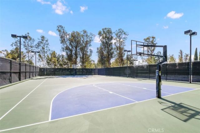 17 City Stroll, Irvine, CA 92620