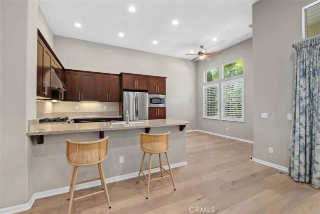 17 City Stroll, Irvine, CA 92620