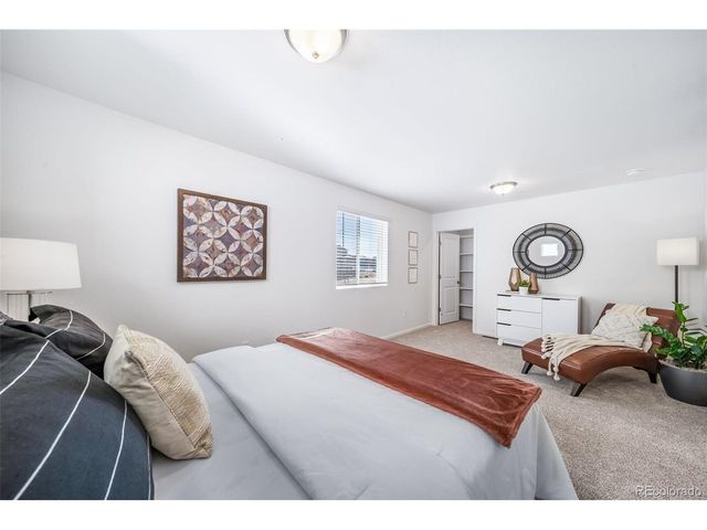 10053 Salem Ct, Commerce City, CO 80022
