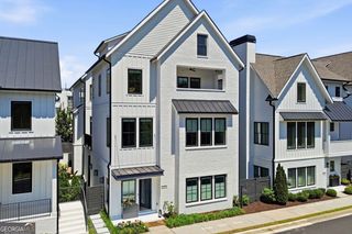 6725 Halcyon Way, Alpharetta, GA 30005
