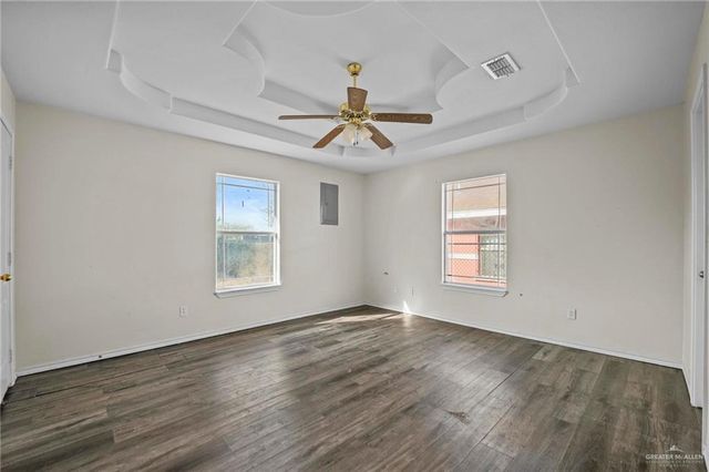 1823 N Oak Street, Alton, TX 78573