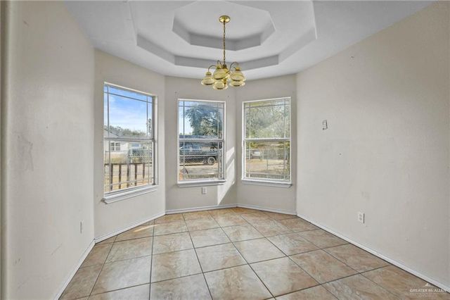 1823 N Oak Street, Alton, TX 78573