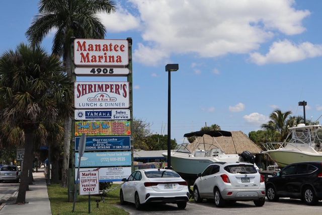 4984 SE Railway Avenue, Stuart, FL 34997