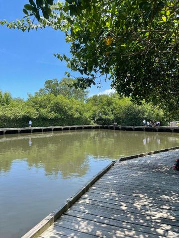 4984 SE Railway Avenue, Stuart, FL 34997