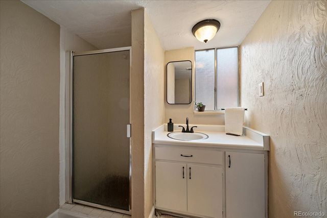 3272 S Wabash Court, Denver, CO 80231