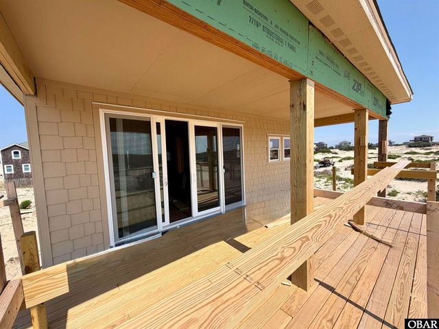 1590 Sandfiddler Rd, Corolla, NC 27927