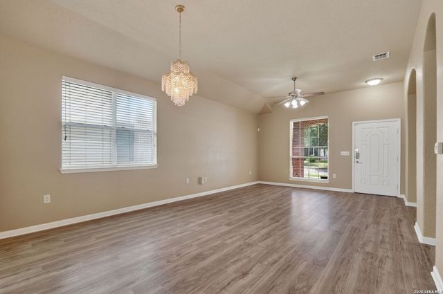 2119 Catfish Pond, San Antonio, TX 78224