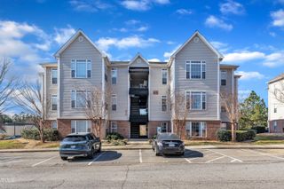 2520 Friedland Place 102, Raleigh, NC 27617