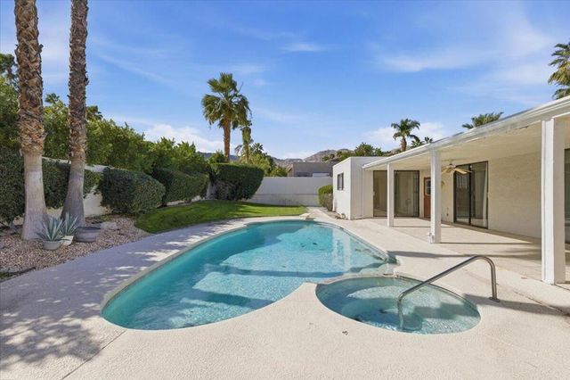 72795 Somera Road, Palm Desert, CA 92260