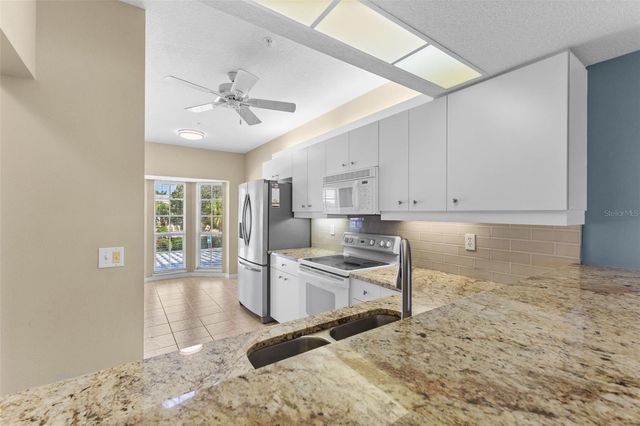 414 LAUREL LAKE DRIVE 203, Venice, FL 34292