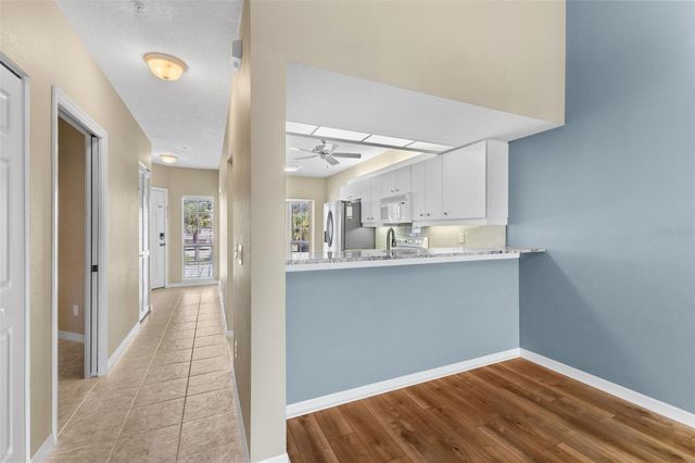 414 LAUREL LAKE DRIVE 203, Venice, FL 34292