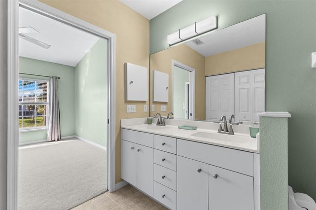 414 LAUREL LAKE DRIVE 203, Venice, FL 34292