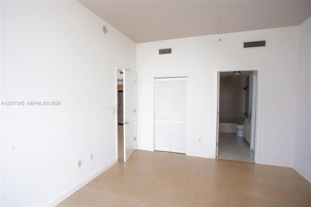 3470 E Coast Avenue H1213, Miami, FL 33137