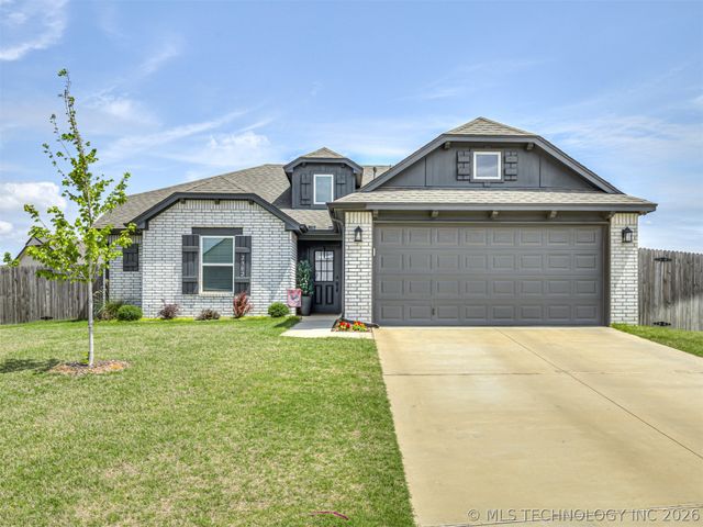 2902 W Albuquerque Place, Broken Arrow, OK 74011