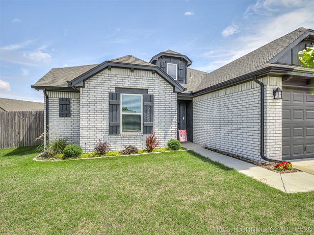 2902 W Albuquerque Place, Broken Arrow, OK 74011