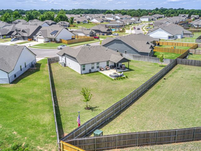 2902 W Albuquerque Place, Broken Arrow, OK 74011