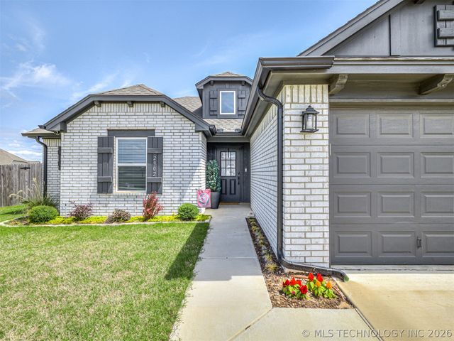 2902 W Albuquerque Place, Broken Arrow, OK 74011