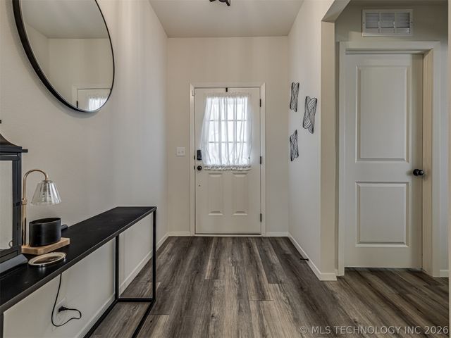 2902 W Albuquerque Place, Broken Arrow, OK 74011