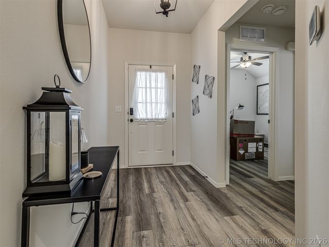 2902 W Albuquerque Place, Broken Arrow, OK 74011