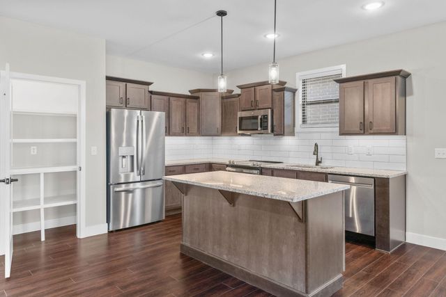 5955 S Farm Road 163 105, Springfield, MO 65810