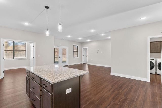 5955 S Farm Road 163 105, Springfield, MO 65810