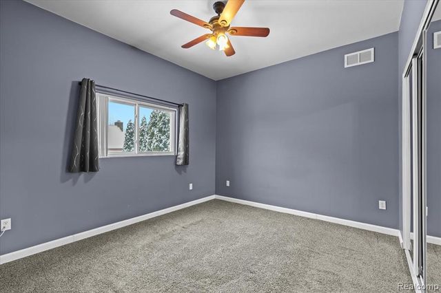 25048 Doxtator Street, Dearborn, MI 48128