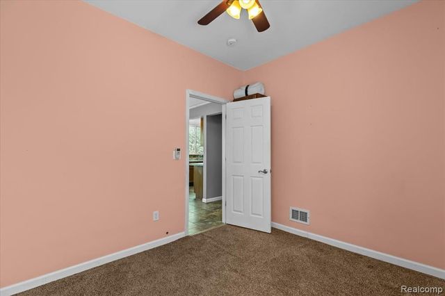 25048 Doxtator Street, Dearborn, MI 48128