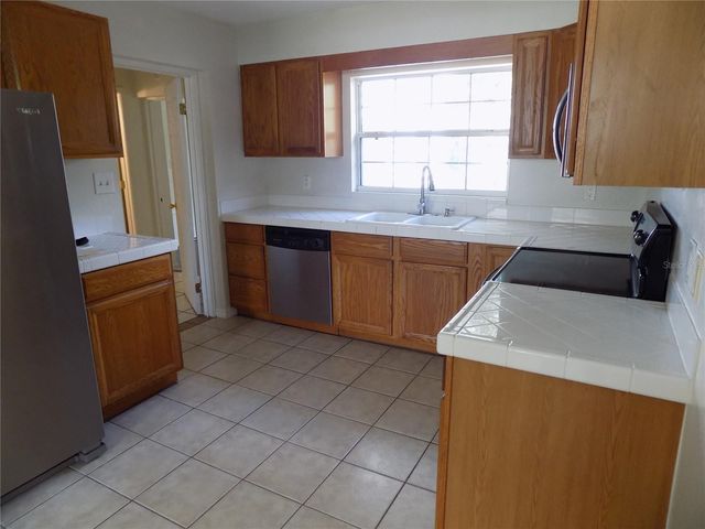 2747 EASTLAND ROAD, Mount Dora, FL 32757