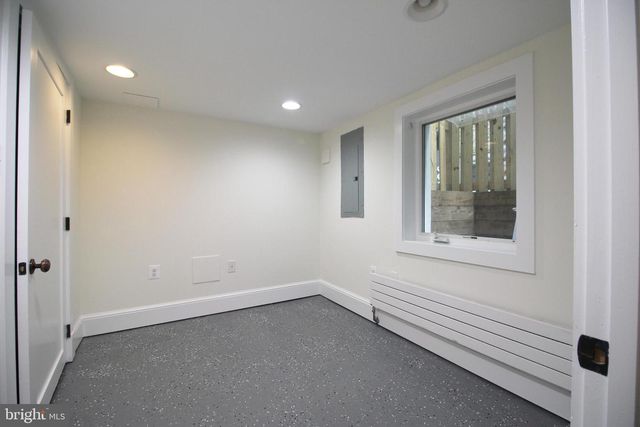 2417 OTIS ST NE, Washington, DC 20018