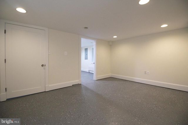 2417 OTIS ST NE, Washington, DC 20018