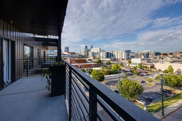 635 7th Ave S Apt 510, Nashville, TN 37203