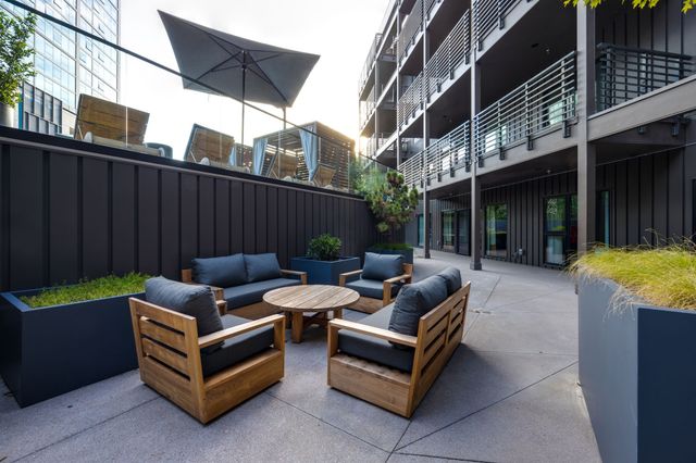 635 7th Ave S Apt 510, Nashville, TN 37203