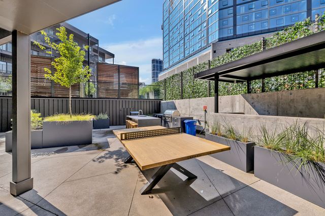 635 7th Ave S Apt 510, Nashville, TN 37203