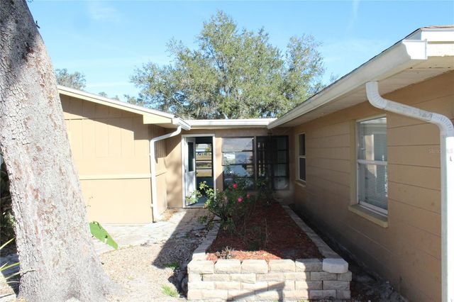 2718 SHADYWOOD PLACE, Lakeland, FL 33810