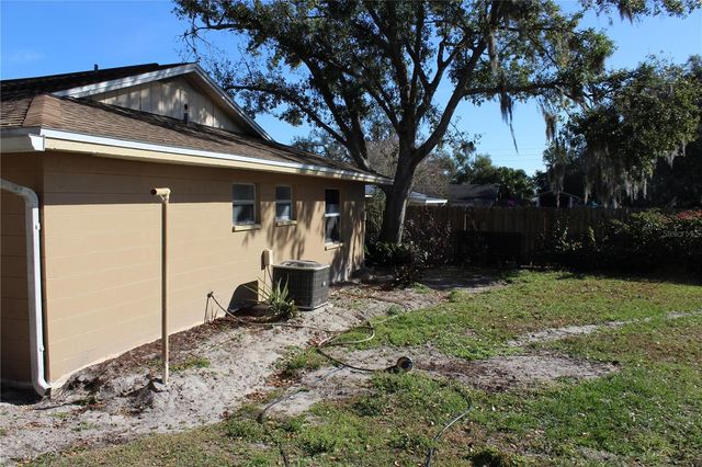 2718 SHADYWOOD PLACE, Lakeland, FL 33810