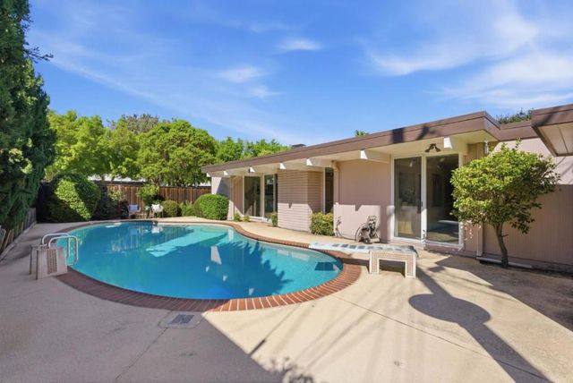 1137 Maraschino Drive, Sunnyvale, CA 94087