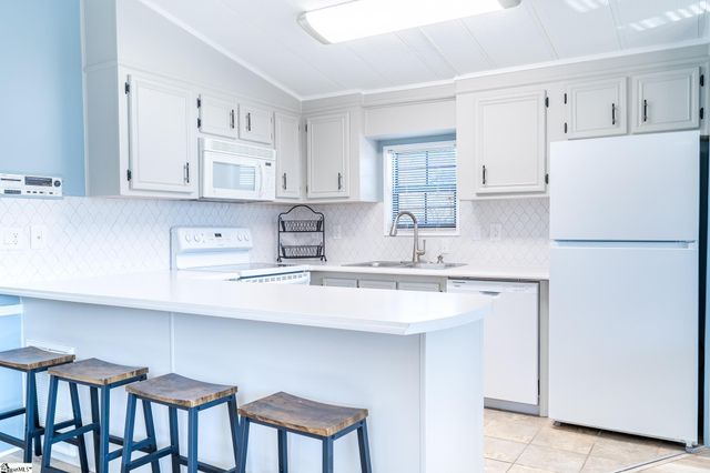 1230 Melton Road # 14, West Union, SC 29696